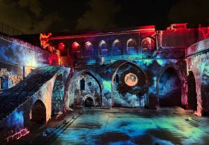 חדש באולמות האבירים: מופע אור קולי חדש בעכו העתיקה